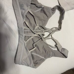 Lululemon bra!!